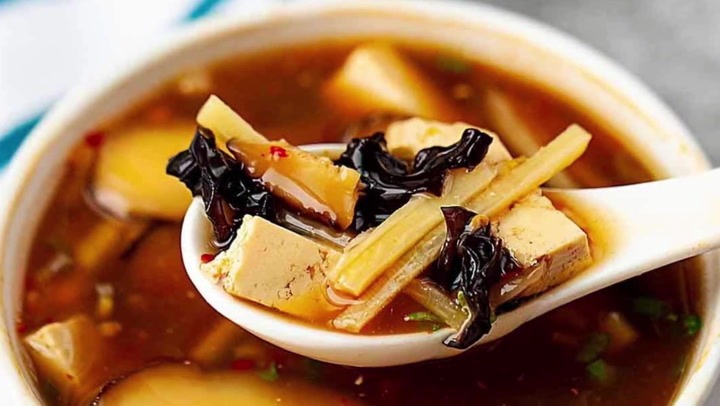 Hot and Sour Soup with Wood Ear Mushrooms